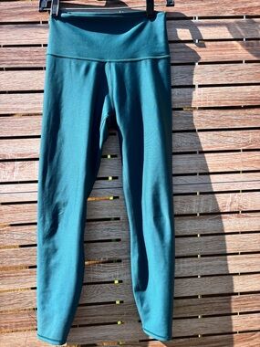 ALO Yoga airlift Teal High-Rise Leggings